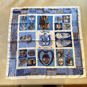 Vintage Hermes silk scarf - 35” square
